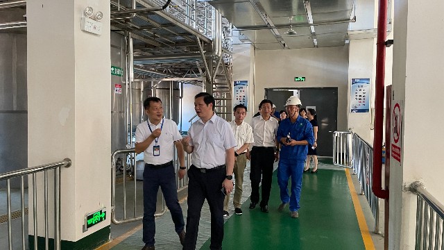 湖南省科技廳，市科技局領(lǐng)導(dǎo)考察引航生物生產(chǎn)基地